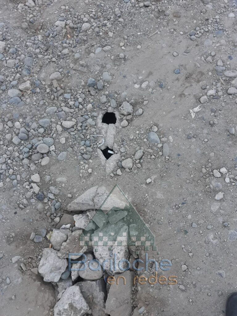 Imagen de Alcantrarilla Rota en ochava del Cementerio