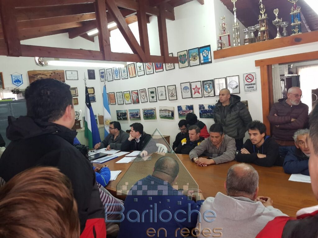 Horacio Fuentes gana por unanimidad