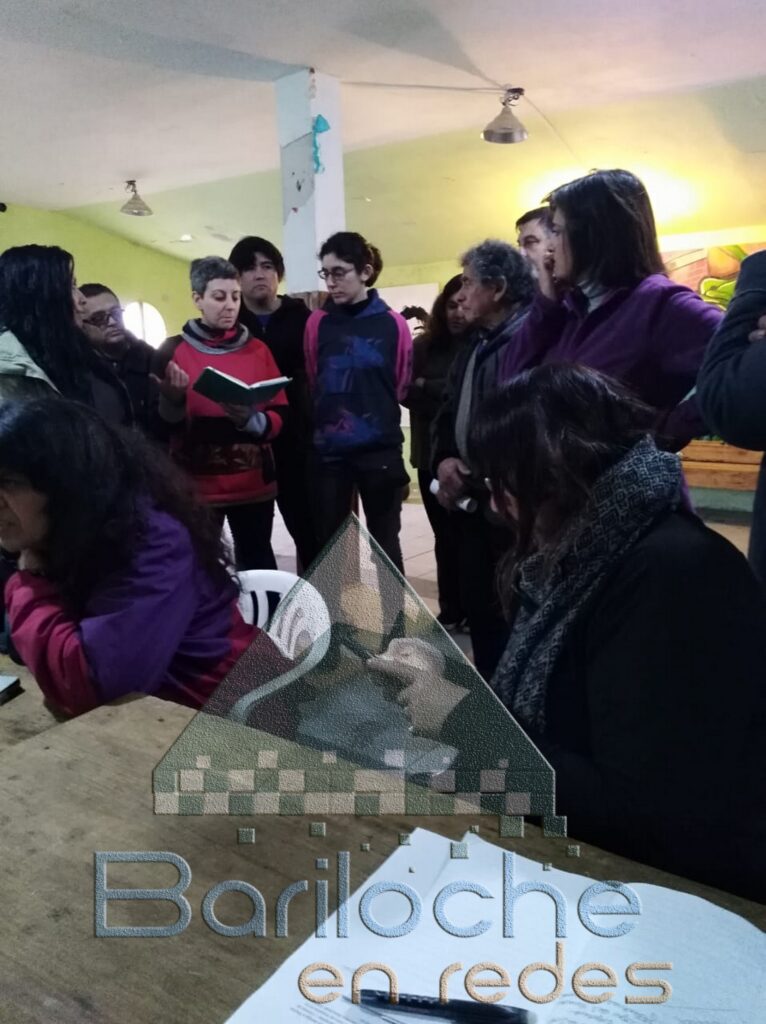 Podrían postergarse las Elecciones Imagen de la Reunion de Incluyendo Bariloche