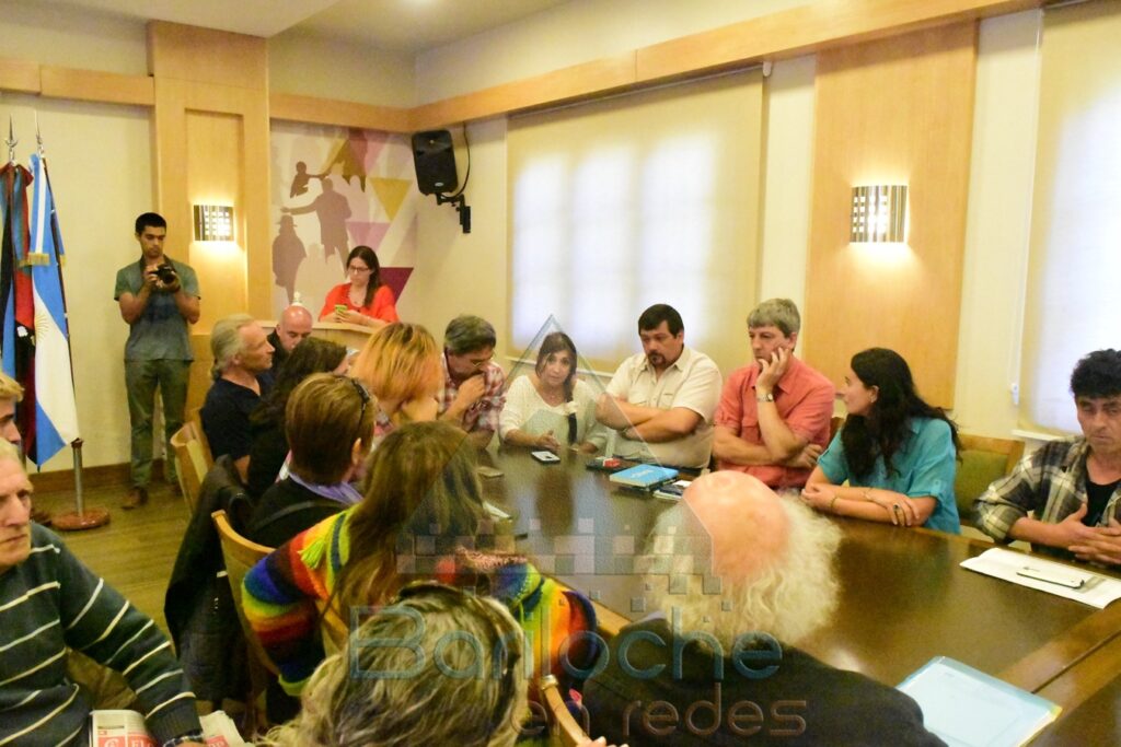 el Ejecutivo suspendió