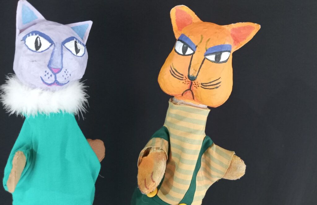 Obra de títeres para infancias en la UNRN: crítica social