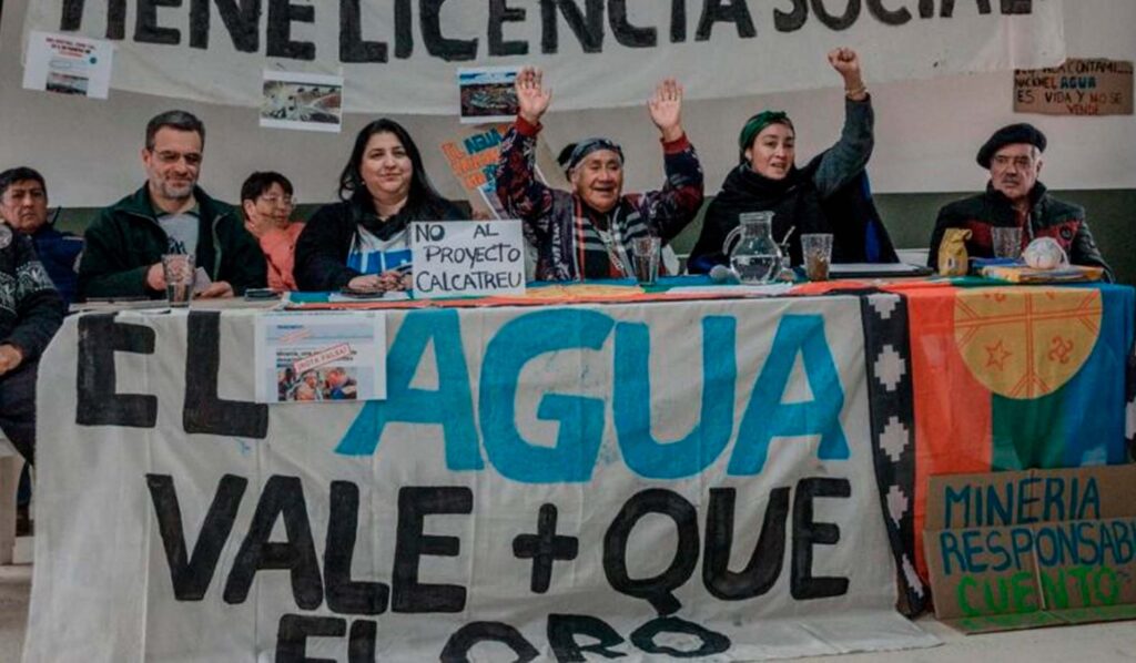 Odarda arremete contra Weretilneck por el agua y minería
