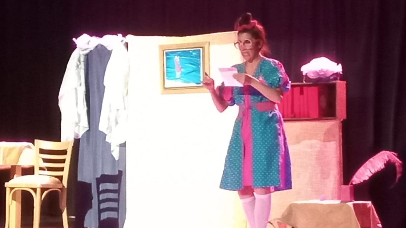 La Payasa Toronja presenta «Nina Wo» en Bariloche con funciones a la gorra