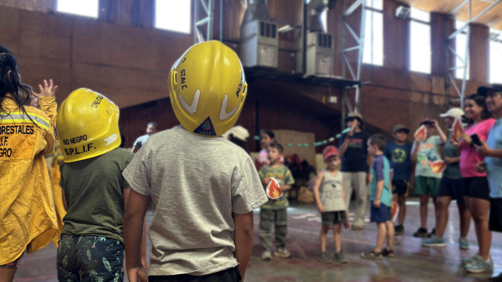 Defensoría del Pueblo lanza campaña por el ambiente en verano
