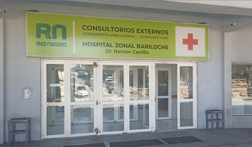 Crisis en Hospital de Bariloche por impago de horas extras agudiza crisis.