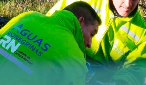 Aguas Rionegrinas debe indemnizar tras fallo por desborde cloacal