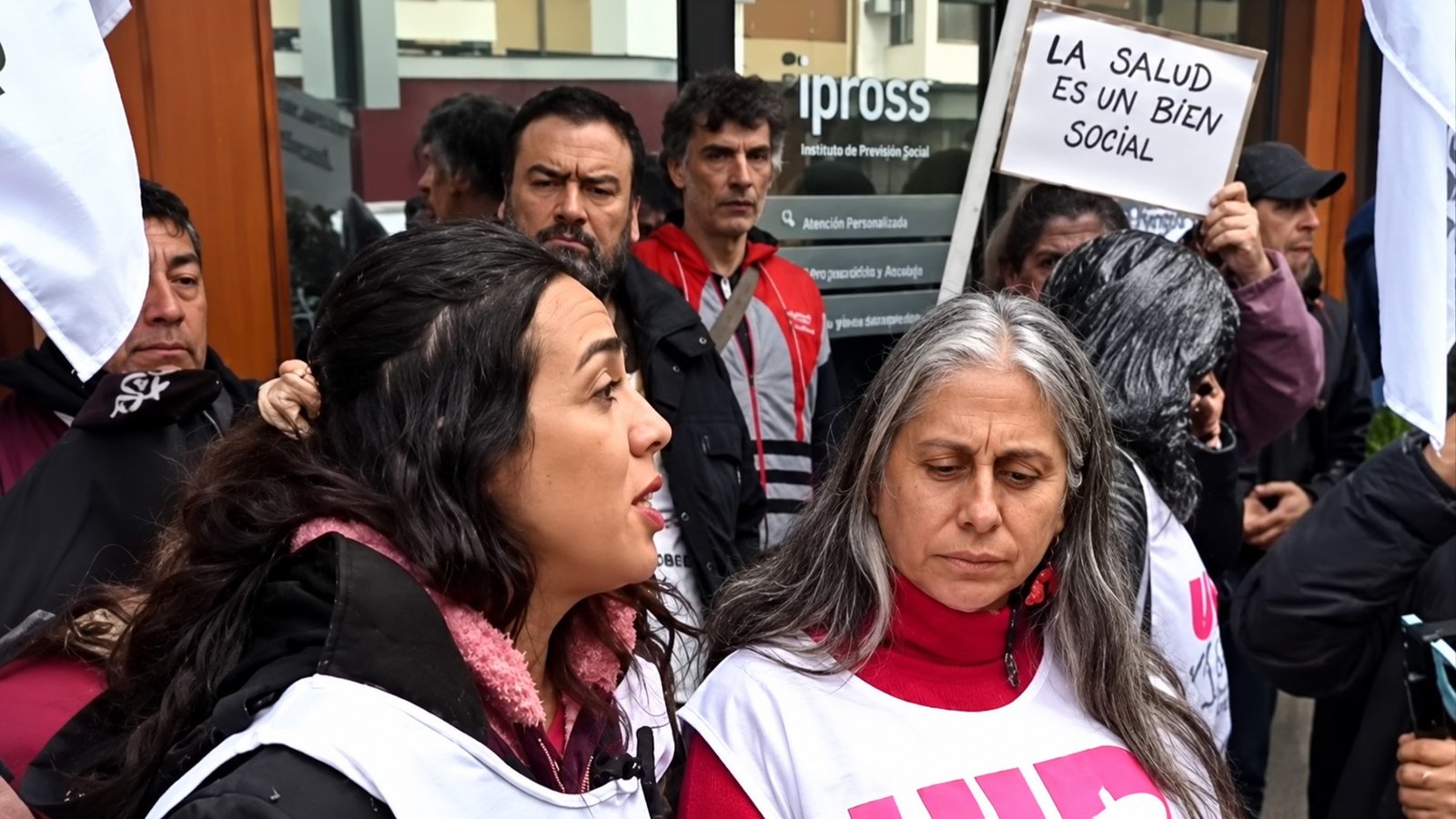 Docentes de Bariloche se movilizan en defensa del IPROSS